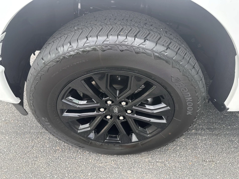 2025 Ford F-150 14th Gen - Image 30 of 31