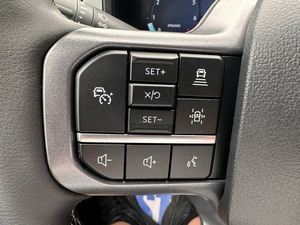 2025 Ford F-150 14th Gen - Image 21 of 31
