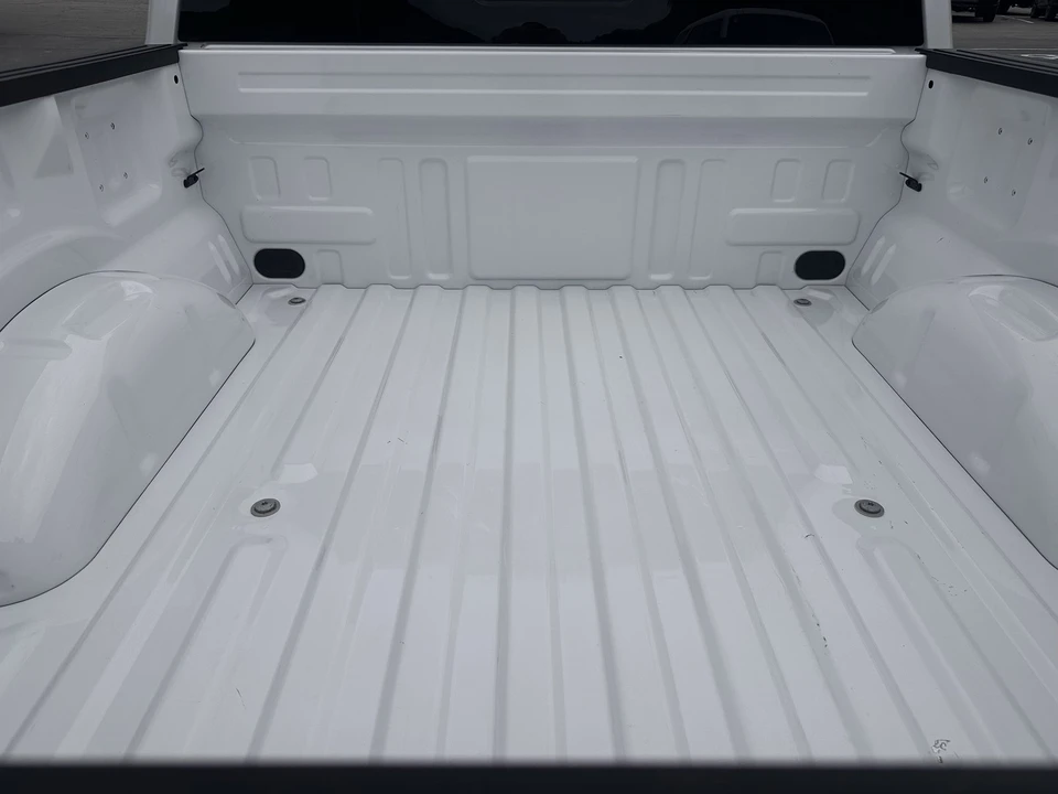 2025 Ford F-150 14th Gen - Image 9 of 31