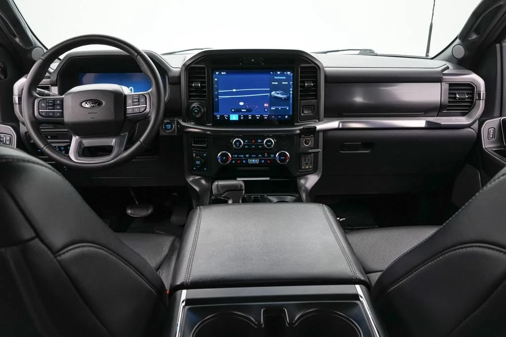 2025 Ford F-150 14th Gen - Image 16 of 25