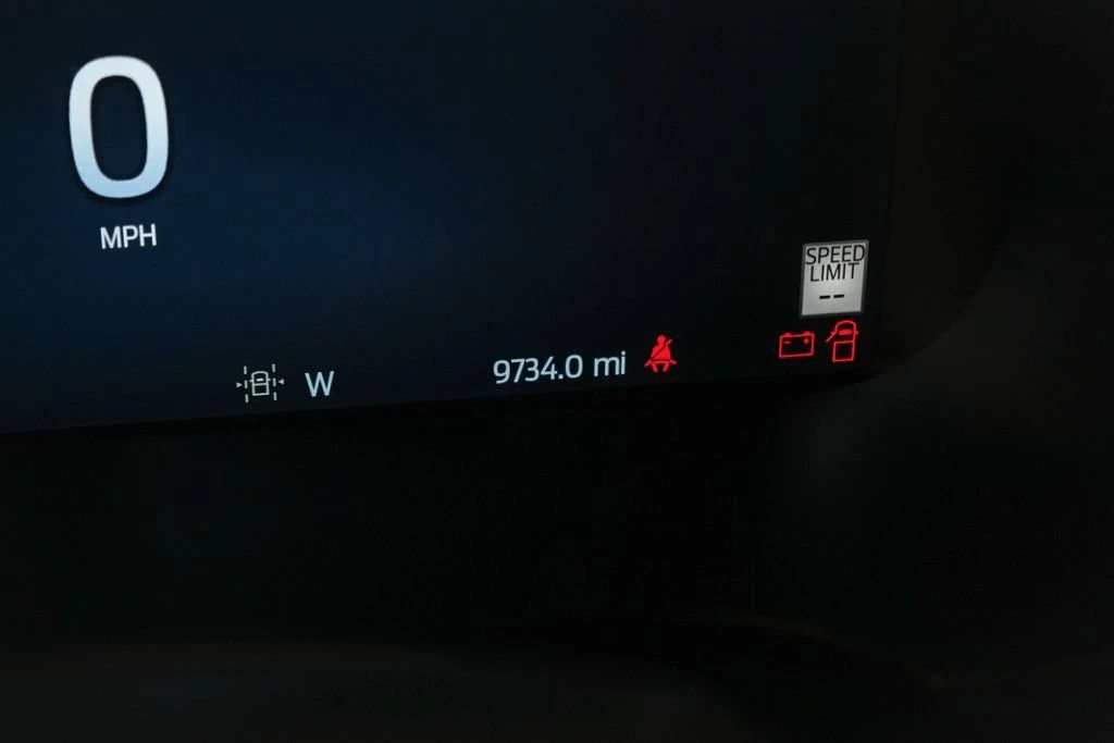 2025 Ford F-150 14th Gen - Image 20 of 25