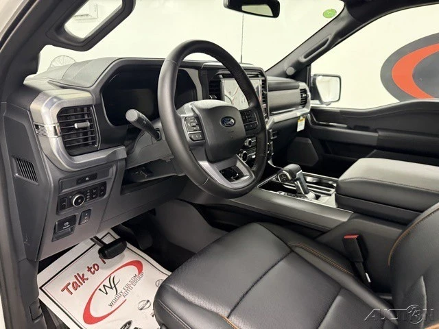 2025 Ford F-150 14th Gen - Image 9 of 12