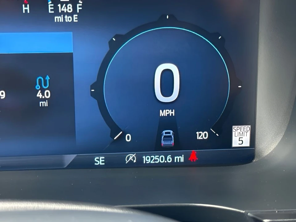 2025 Ford F-150 14th Gen - Image 17 of 26