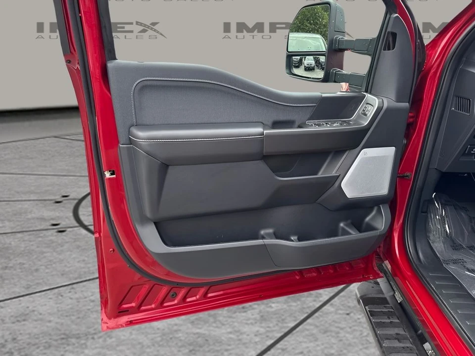 2025 Ford F-150 14th Gen - Image 18 of 26