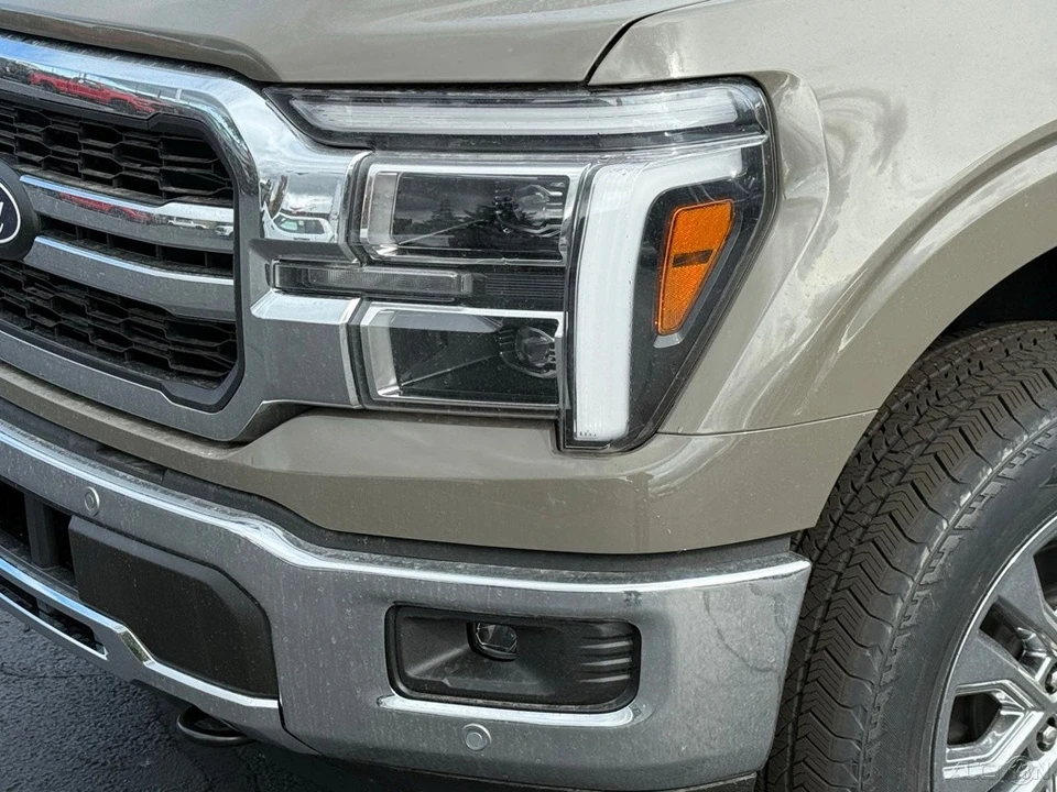 2025 Ford F-150 14th Gen - Image 11 of 12