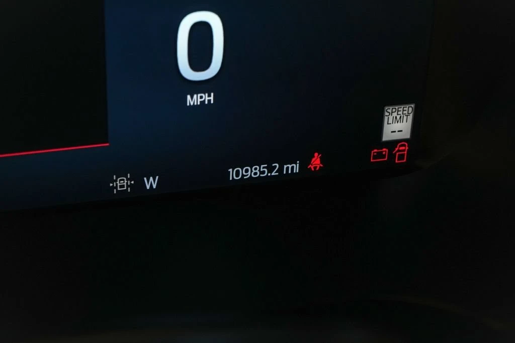 2025 Ford F-150 14th Gen - Image 20 of 25