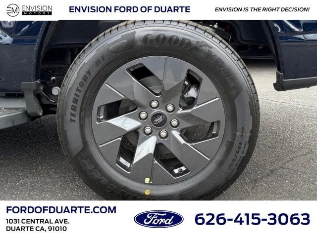 2025 Ford F-150 Lightning 14th Gen - Image 10 of 12