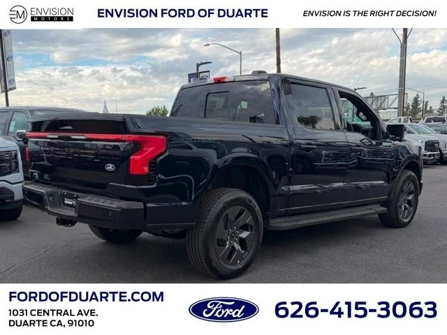 2025 Ford F-150 Lightning 14th Gen - Image 8 of 12