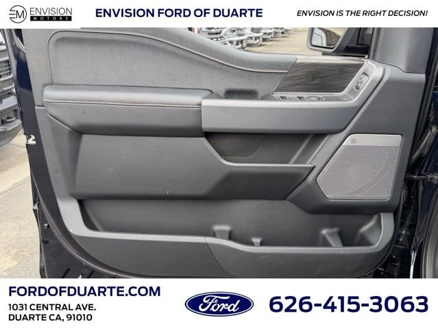 2025 Ford F-150 Lightning 14th Gen - Image 11 of 12