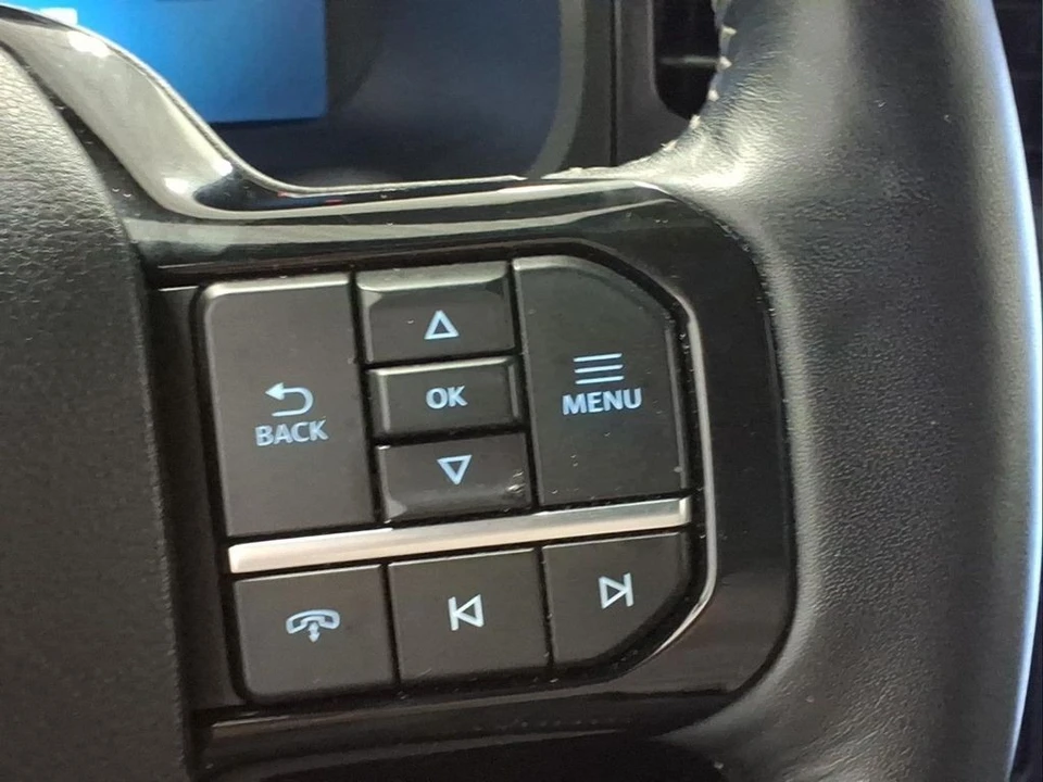 2025 Ford F-150 14th Gen - Image 19 of 25