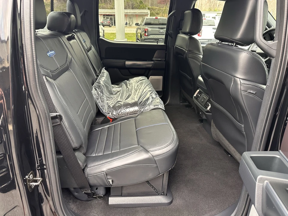 2025 Ford F-150 14th Gen - Image 18 of 31