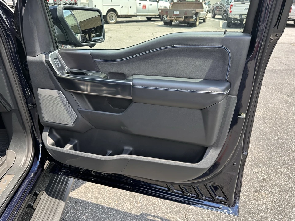 2025 Ford F-150 14th Gen - Image 16 of 31