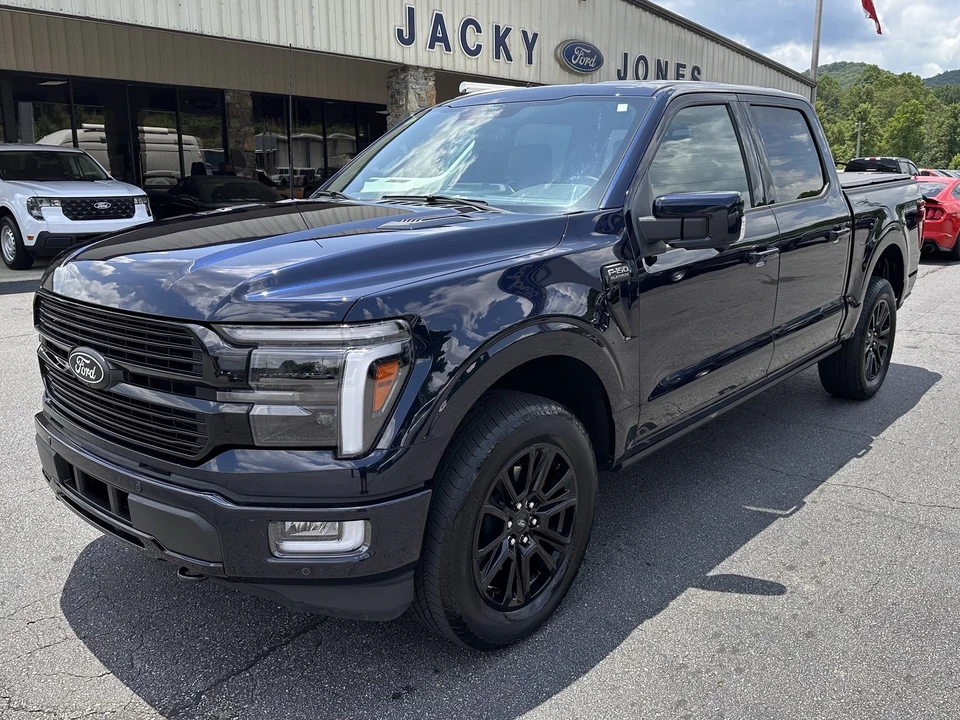 2025 Ford F-150 14th Gen - Image 2 of 31