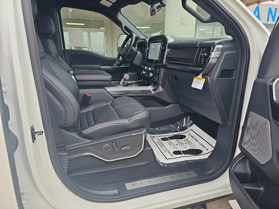 2025 Ford - Image 7 of 30