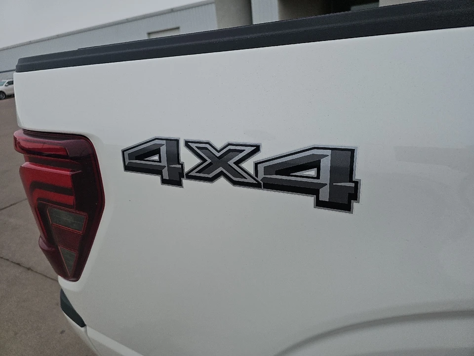 2025 Ford F-150 14th Gen - Image 11 of 30