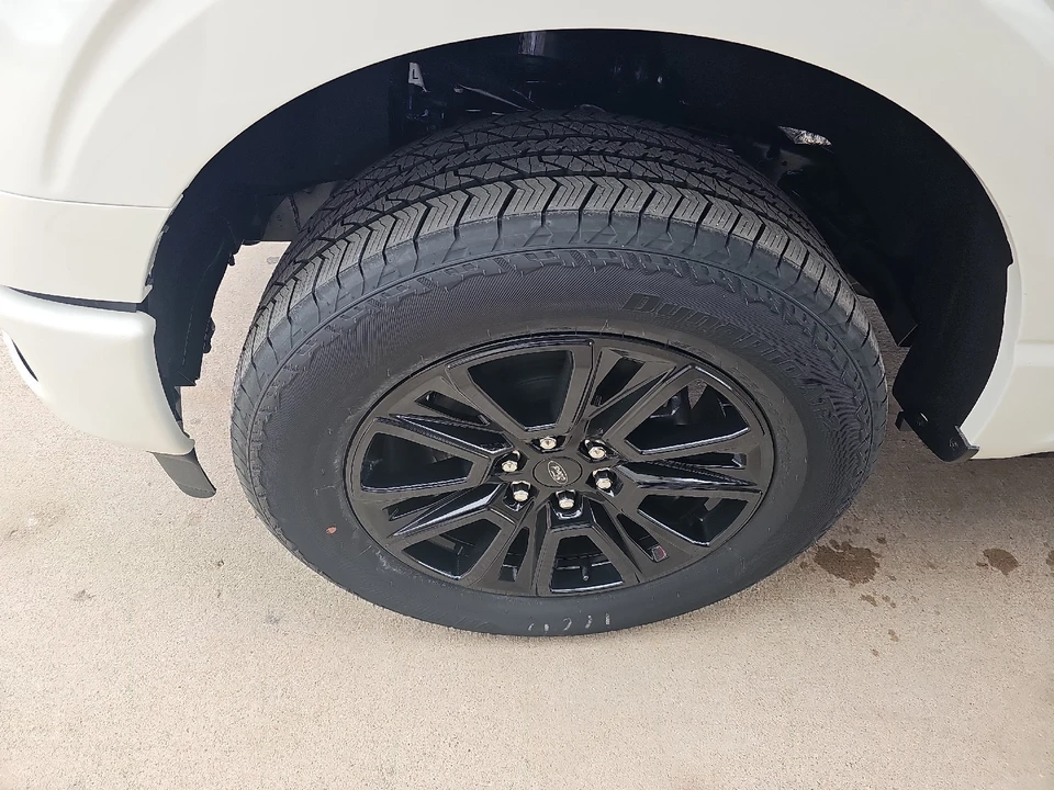 2025 Ford - Image 21 of 30