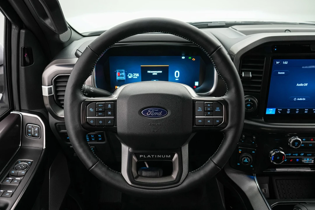 2025 Ford F-150 14th Gen - Image 18 of 21