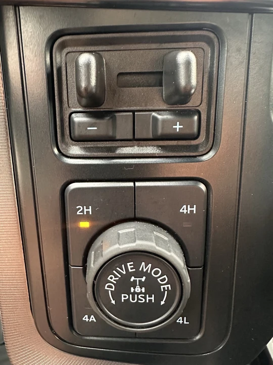 2025 Ford F-150 14th Gen - Image 23 of 31
