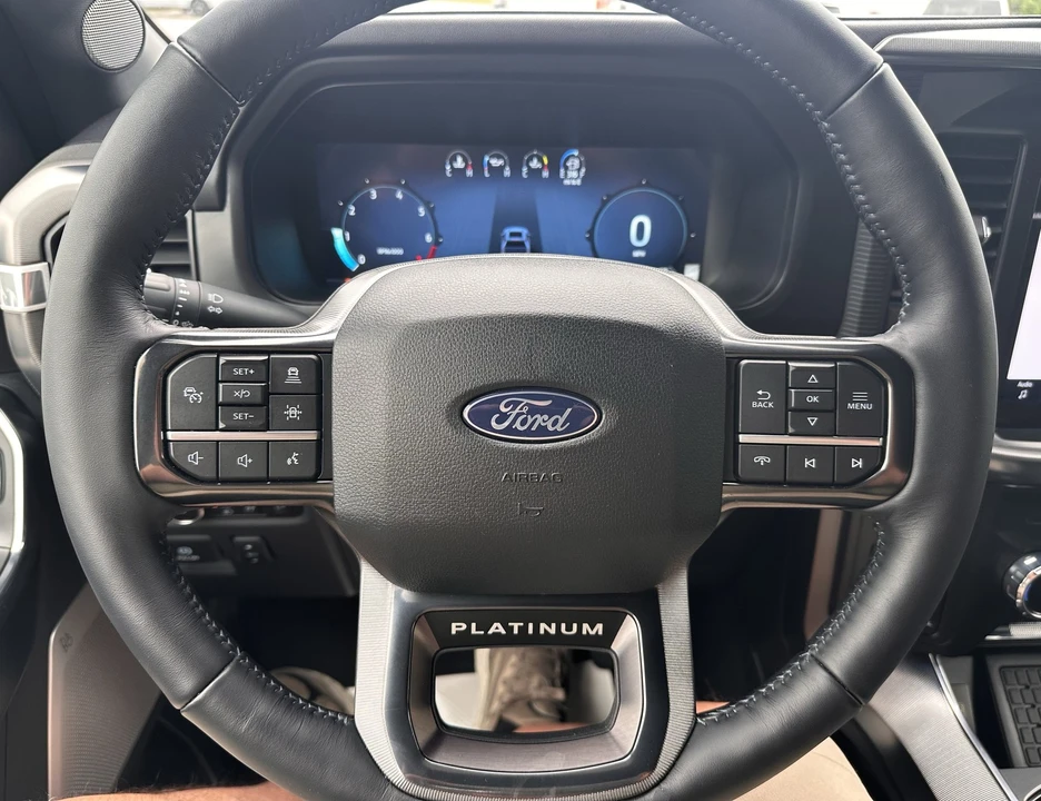 2025 Ford F-150 14th Gen - Image 24 of 31