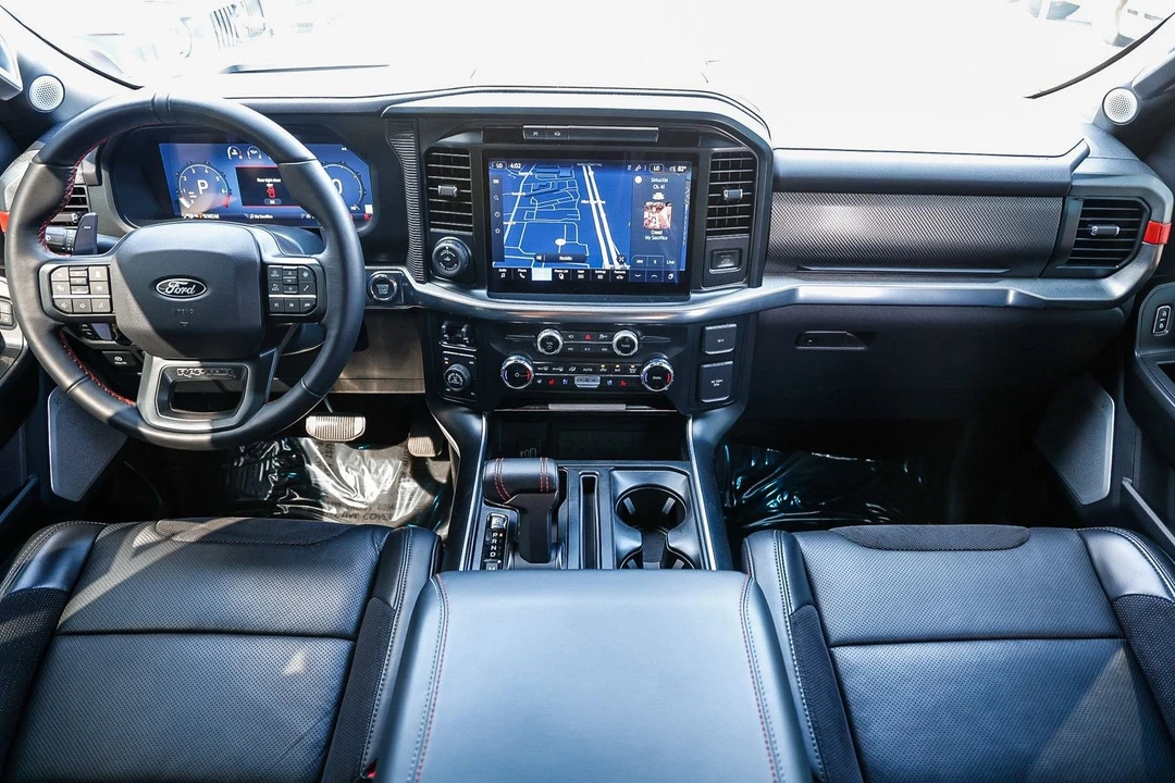 2025 Ford F-150 Raptor 14th Gen - Image 10 of 31