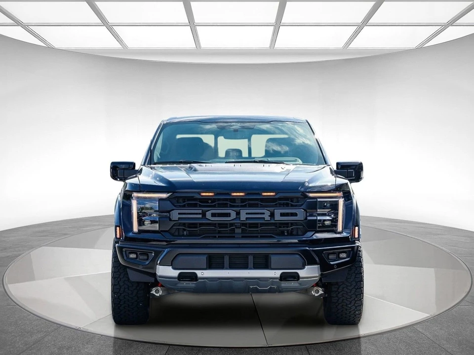 2025 Ford F-150 Raptor 14th Gen - Image 6 of 31