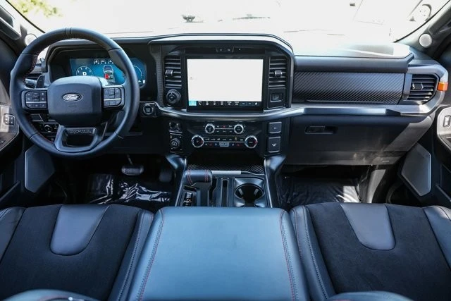 2025 Ford F-150 Raptor 14th Gen - Image 13 of 31