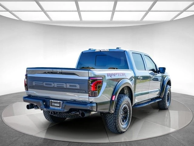 2025 Ford F-150 Raptor 14th Gen - Image 4 of 31