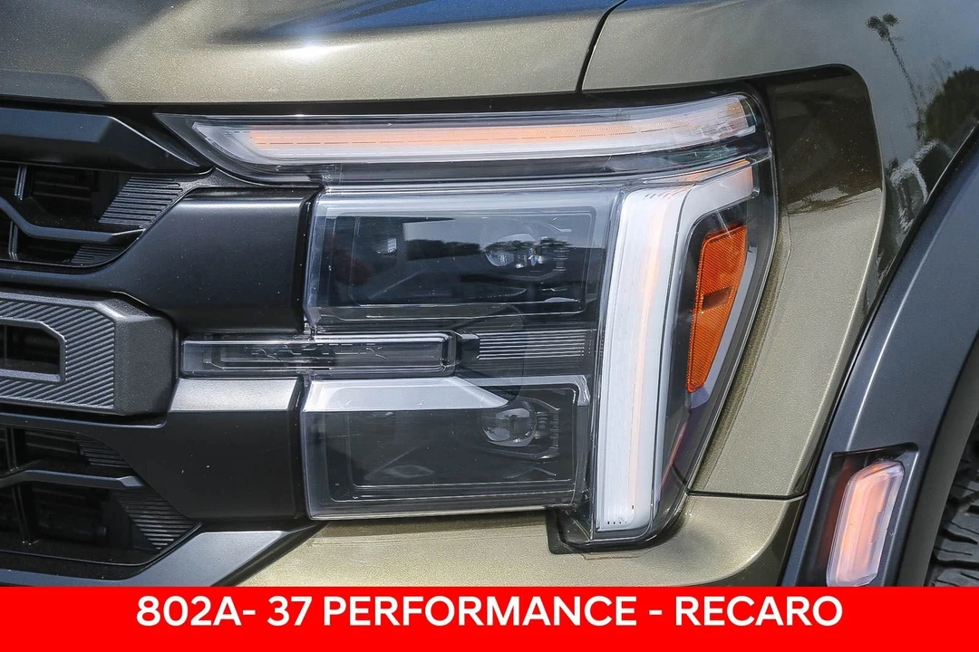 2025 Ford F-150 Raptor 14th Gen - Image 7 of 31