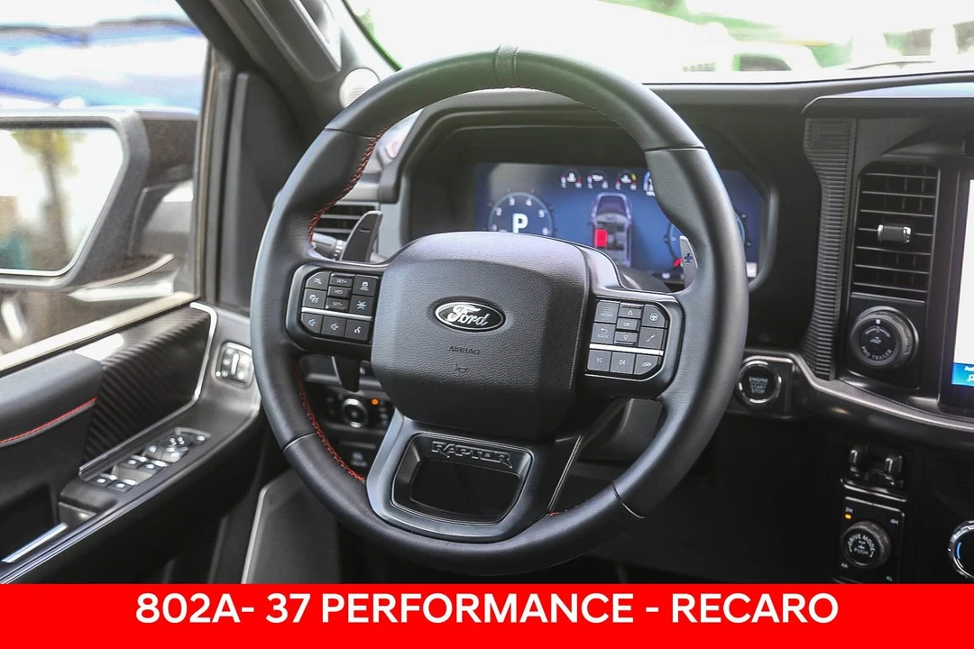 2025 Ford F-150 Raptor 14th Gen - Image 13 of 31