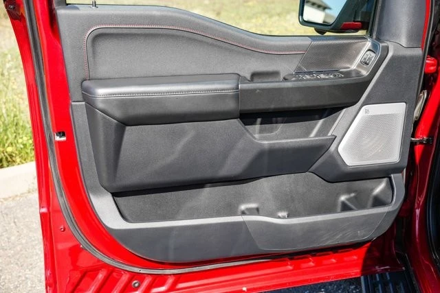 2025 Ford F-150 Raptor 14th Gen - Image 19 of 31