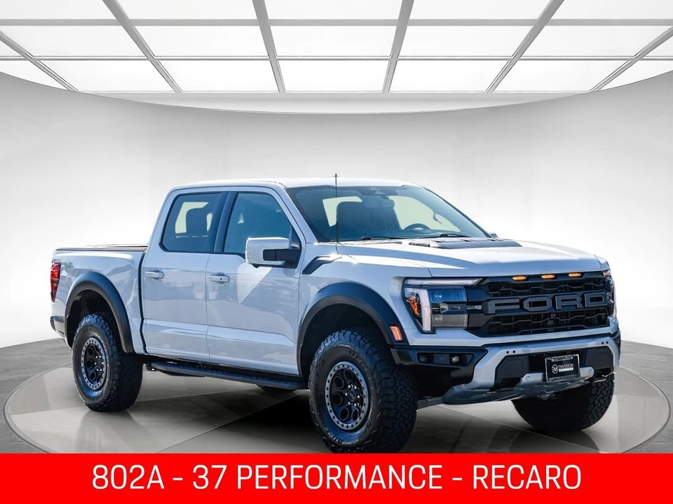 2025 Ford F-150 Raptor 14th Gen - Image 5 of 31