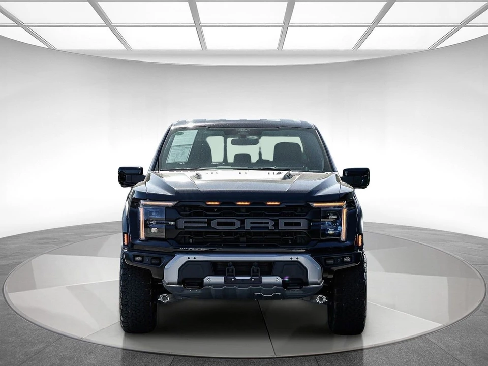 2025 Ford F-150 Raptor 14th Gen - Image 6 of 31
