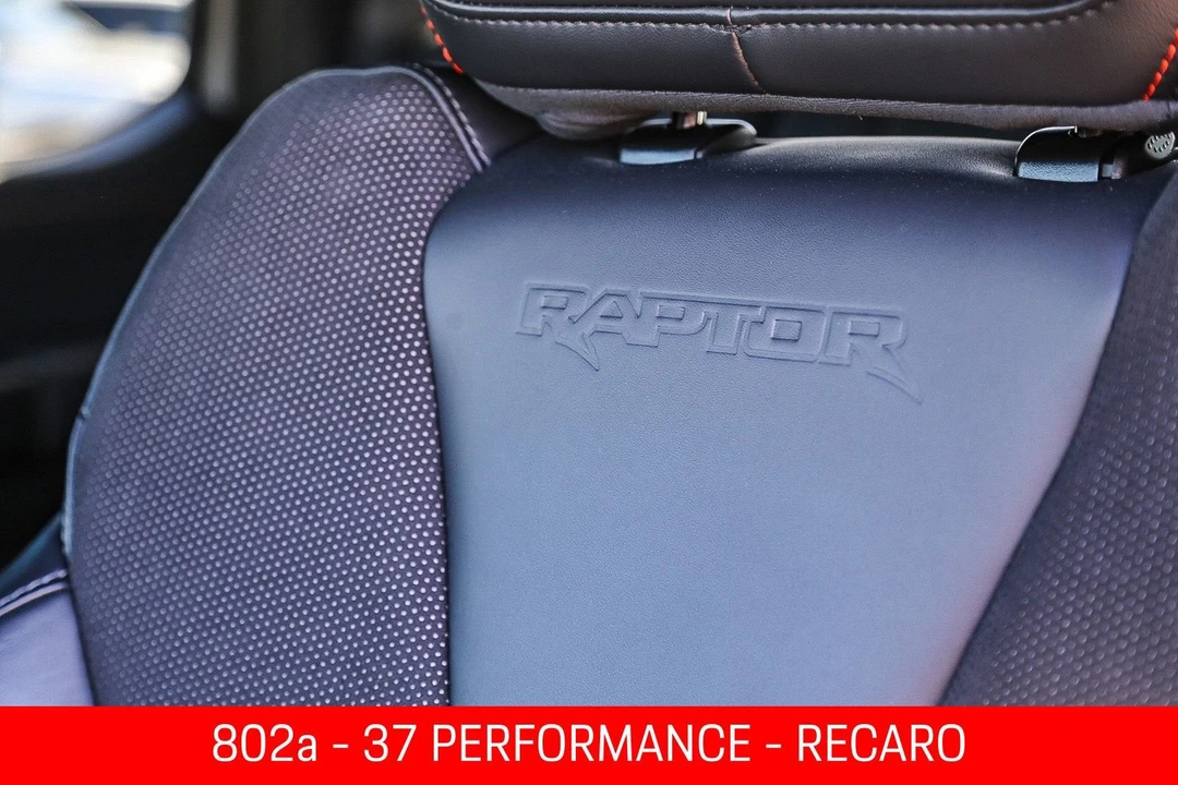 2025 Ford F-150 Raptor 14th Gen - Image 24 of 31