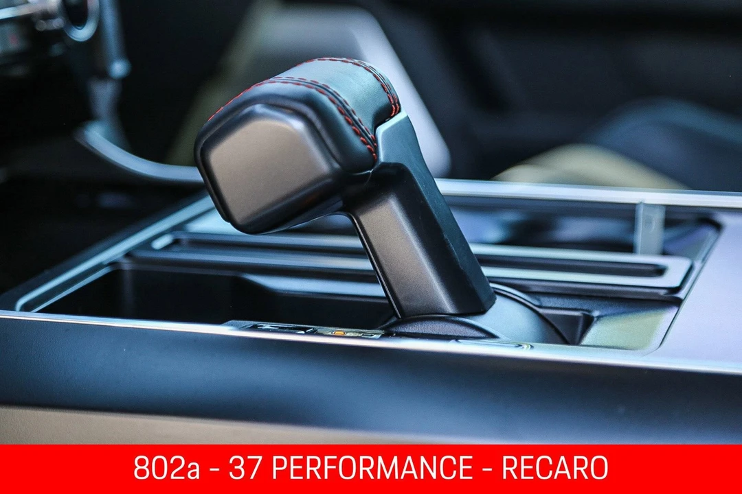 2025 Ford F-150 Raptor 14th Gen - Image 21 of 31