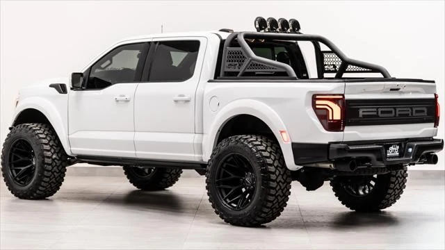 2025 Ford F-Series - Image 10 of 31