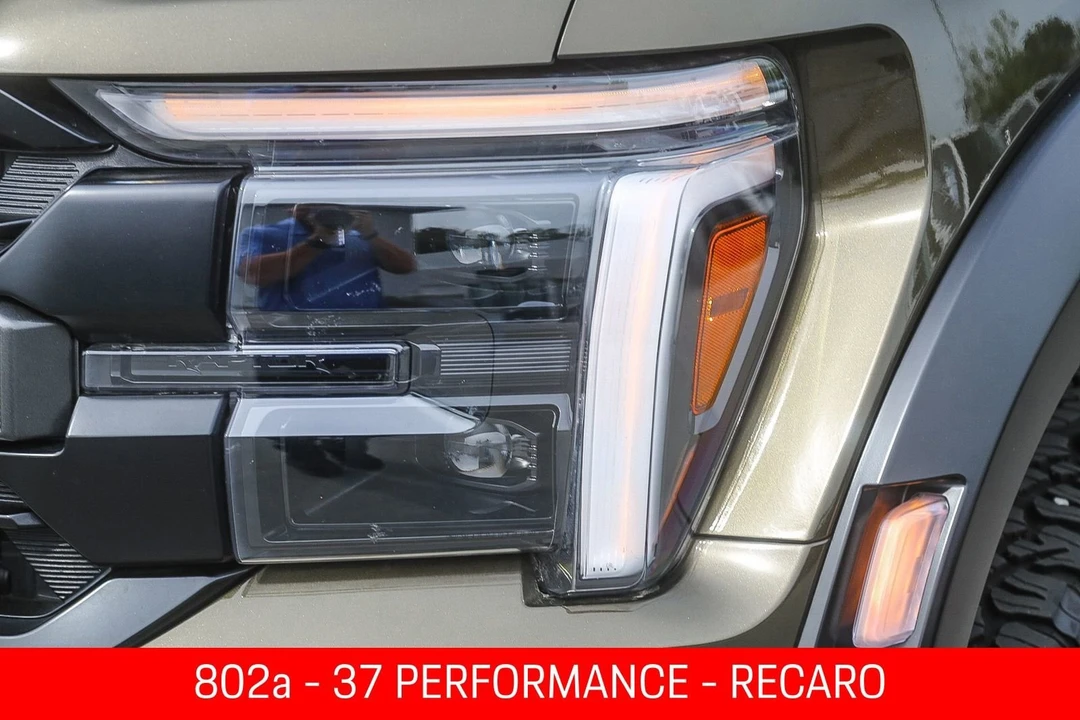 2025 Ford F-150 Raptor 14th Gen - Image 7 of 31
