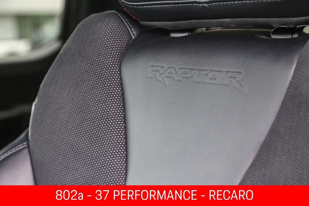 2025 Ford F-150 Raptor 14th Gen - Image 24 of 31