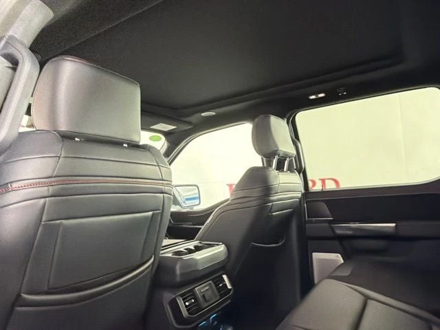 2025 Ford F-150 Raptor 14th Gen - Image 14 of 21