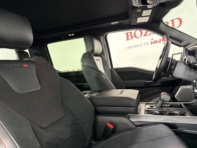 2025 Ford F-150 Raptor 14th Gen - Image 16 of 21