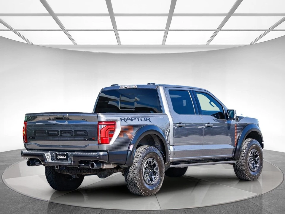 2025 Ford F-150 Raptor 14th Gen - Image 4 of 31