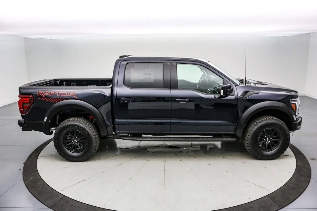 2025 Ford F-150 Raptor 14th Gen - Image 4 of 21