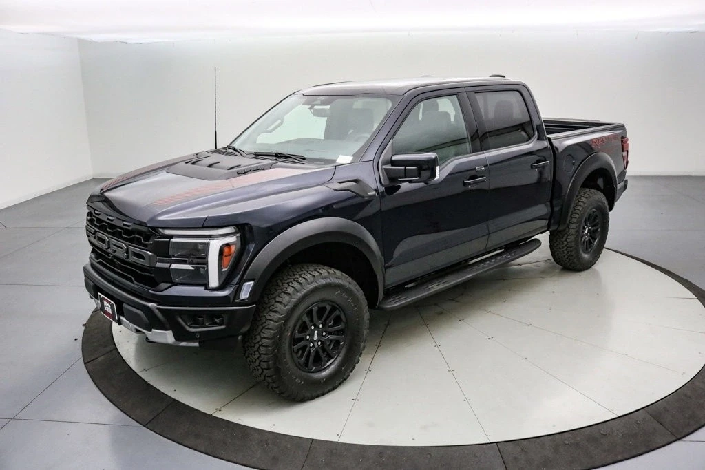 2025 Ford F-150 Raptor 14th Gen - Image 10 of 21