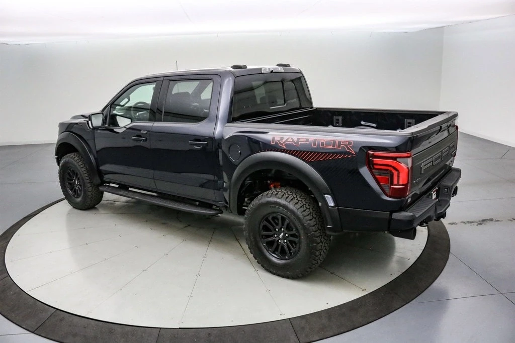 2025 Ford F-150 Raptor 14th Gen - Image 8 of 21
