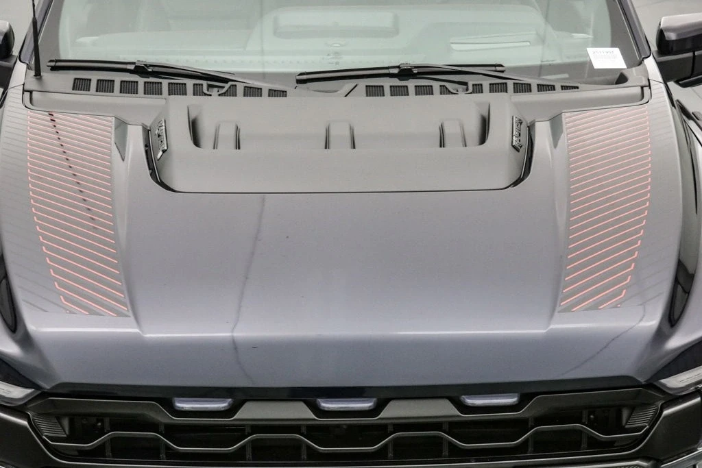 2025 Ford F-150 Raptor 14th Gen - Image 12 of 21