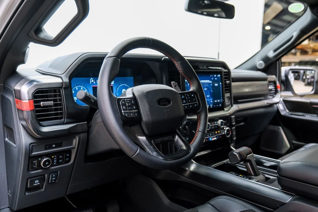 2025 Ford F-150 Raptor 14th Gen - Image 12 of 12