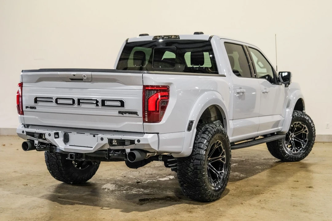 2025 Ford F-150 Raptor 14th Gen - Image 7 of 12