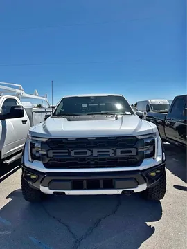 2025 Ford F-150 Raptor Pickup 4D 5 1/2 ft