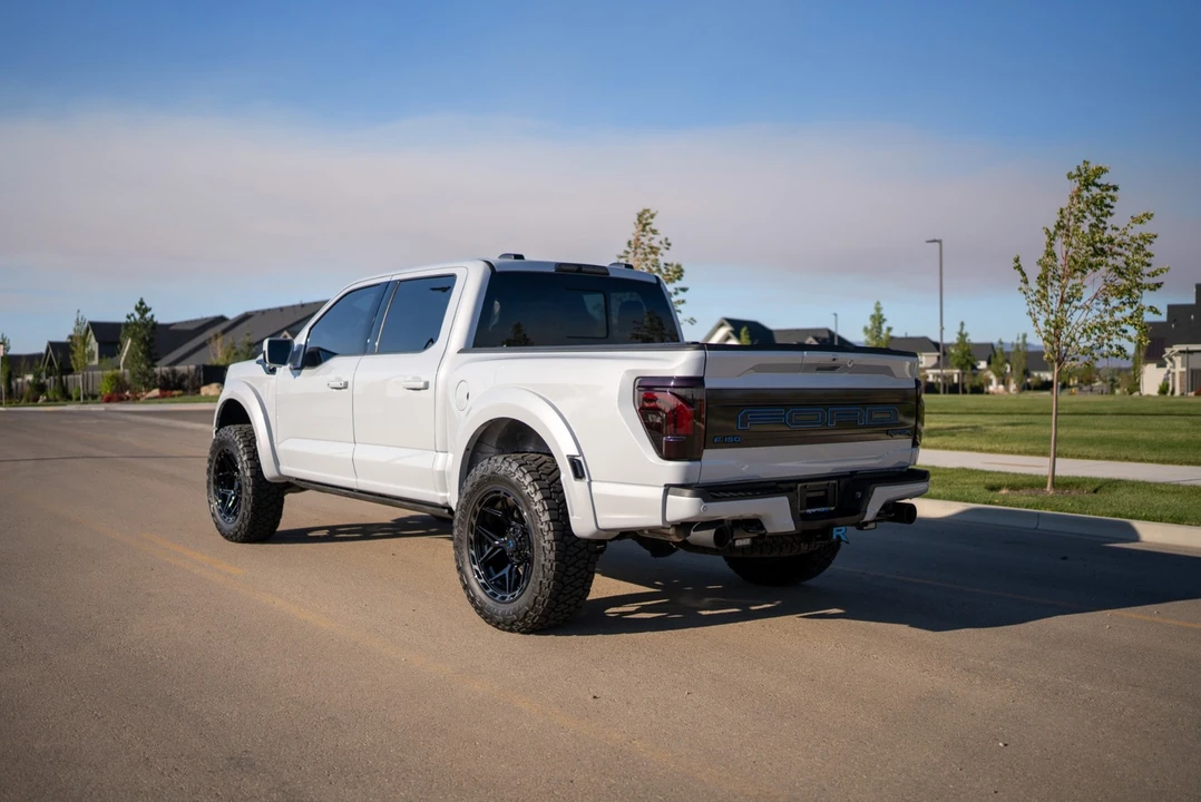 2025 Ford F-150 Raptor 14th Gen - Image 5 of 22