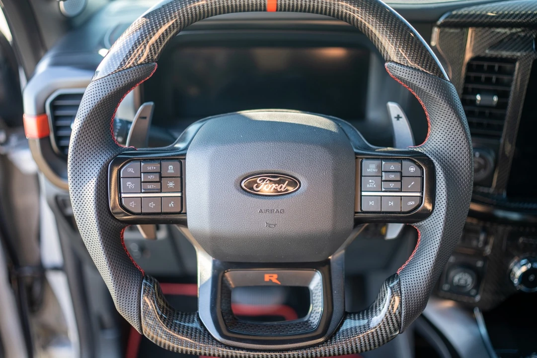 2025 Ford F-150 Raptor 14th Gen - Image 13 of 22