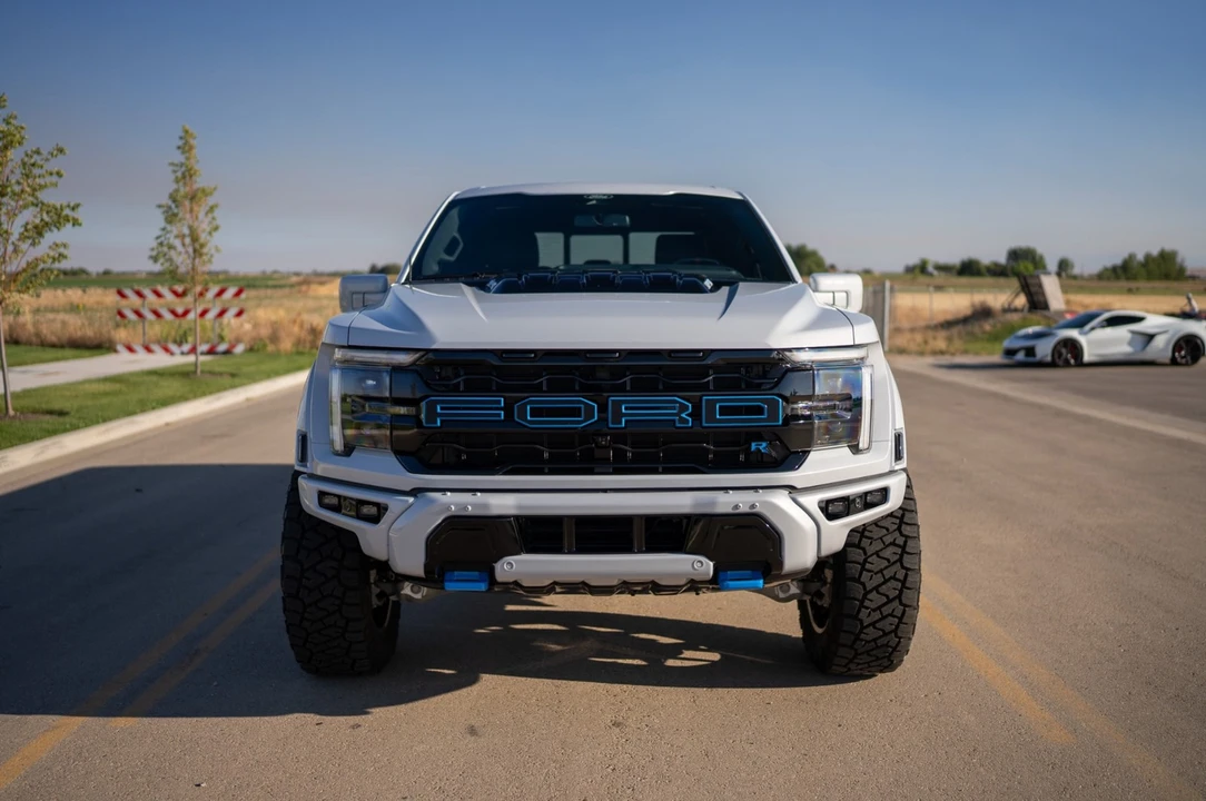 2025 Ford F-150 Raptor 14th Gen - Image 3 of 22